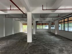 Kallang Place (D12), Factory #455311361